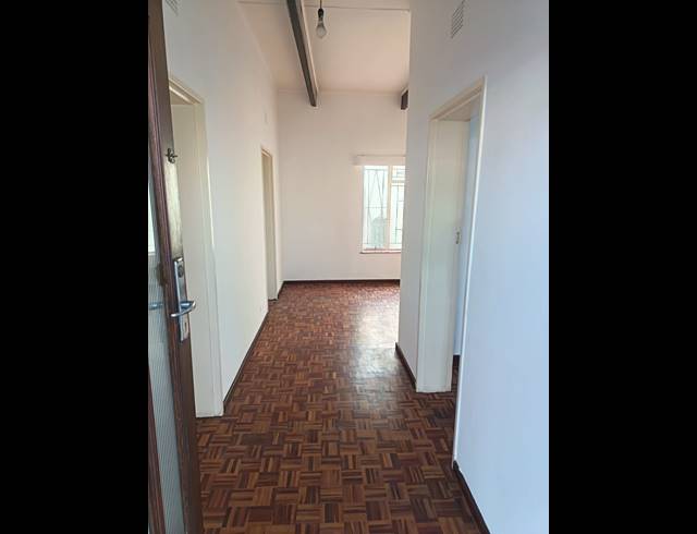 2 bed property to rent in WORCESTER CENTRAL